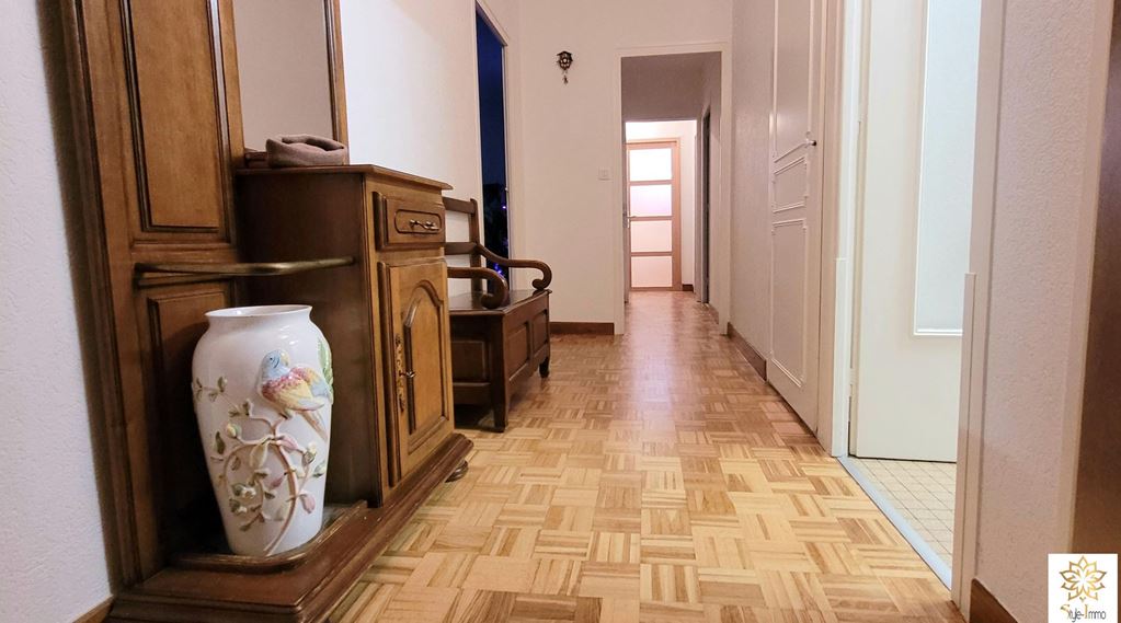 Appartement T4 ANNEMASSE 259600€ STYLE IMMO Appartement T4 ANNEMASSE 259600€ STYLE IMMO