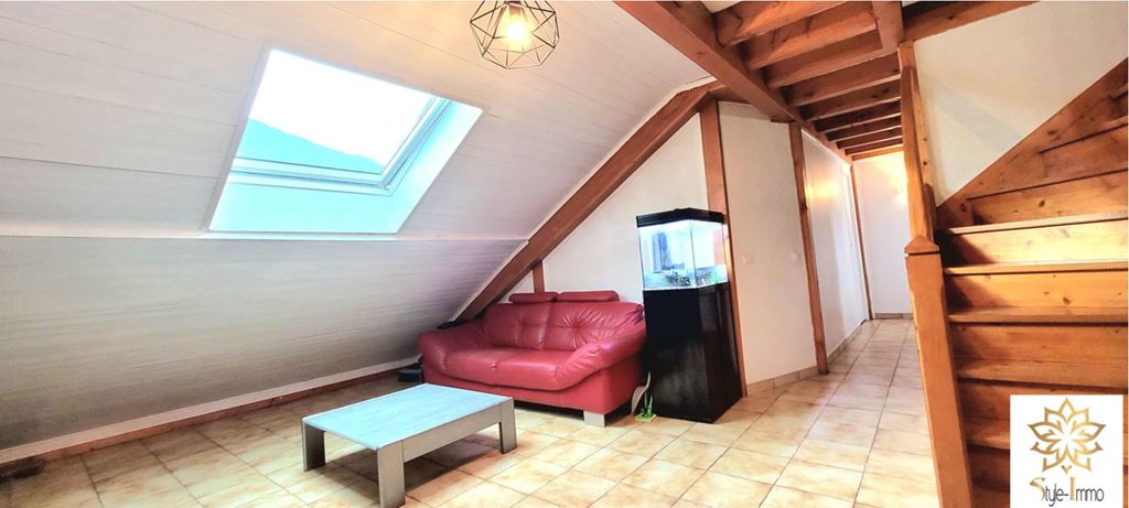 Appartement Duplex MARIGNIER 158000€ STYLE IMMO Appartement Duplex MARIGNIER 158000€ STYLE IMMO